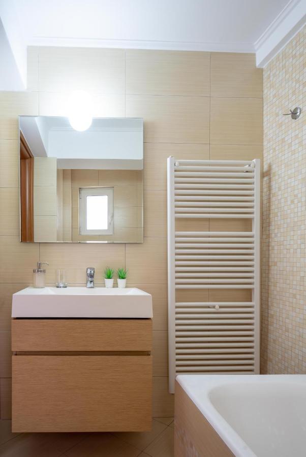 “Greek Aura” Luxury Lodging In Koukaki 아테네 외부 사진